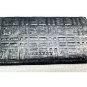 Burberry Black Leather Slim‎ Zipper Wallet with COA